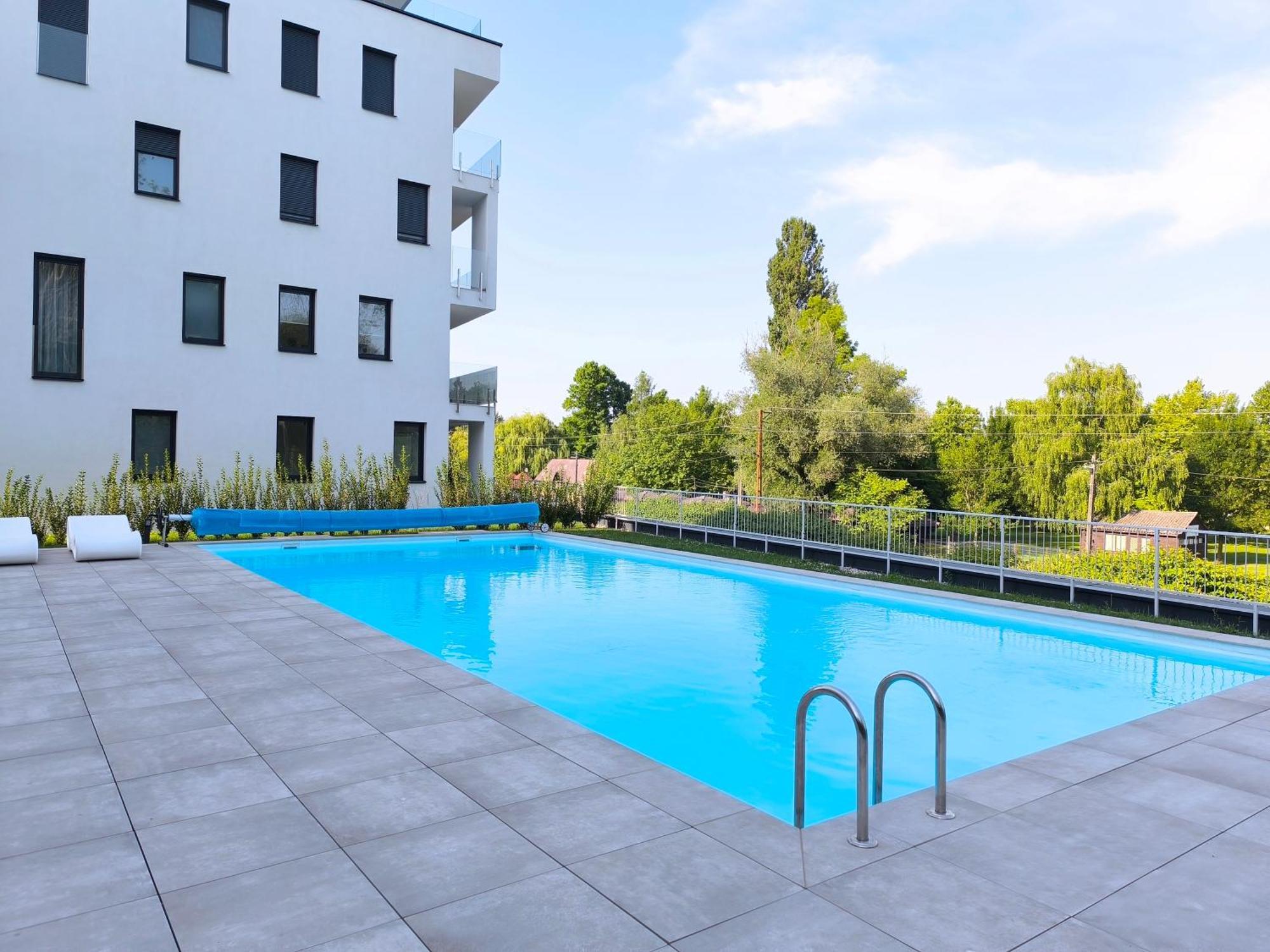 Helikon Terrace Susanne Apartment เคสเท ภายนอก รูปภาพ